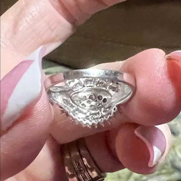 Elegant Silver Women's Diamond Ring